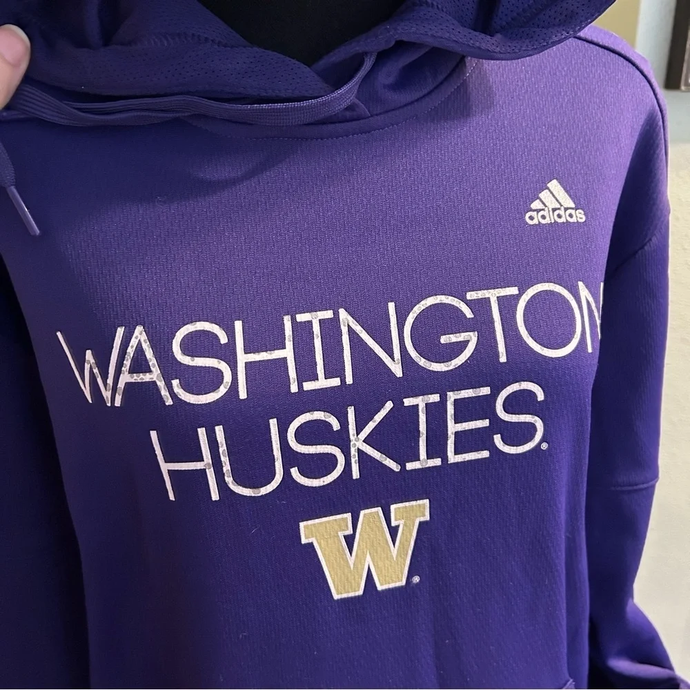 Adidas Washington Huskies purple pullover hoodie with thumb holes size XL